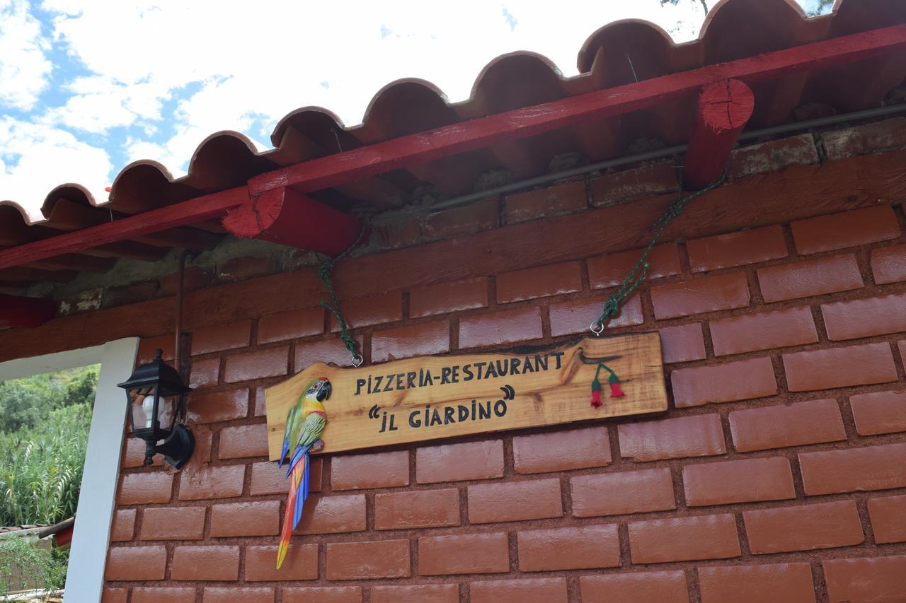 La Casita De Mi Abuela Hostel Mancos Exterior photo
